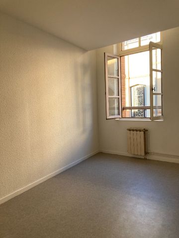 Location Appartement 4 pièces 76m² - Photo 2