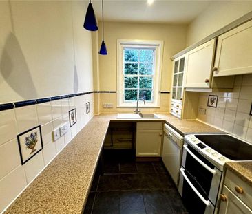 3 bedroom terraced house to rent - Photo 4