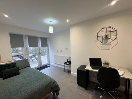 2 BEDROOMS, 16 WILLOWBANK MEWS FLAT 1 – STUDENT ACCOMMODATION COVENTRY - Photo 5