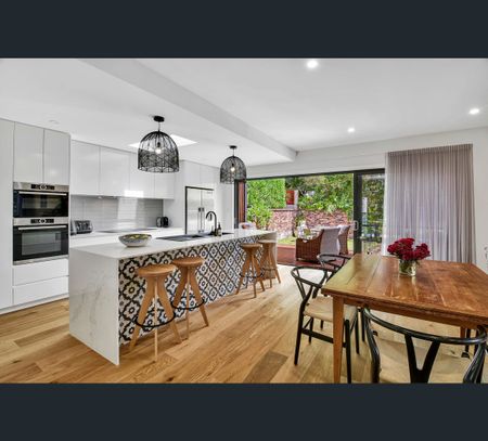 105 Kirribilli Avenue, Kirribilli, NSW 2061 - Photo 4