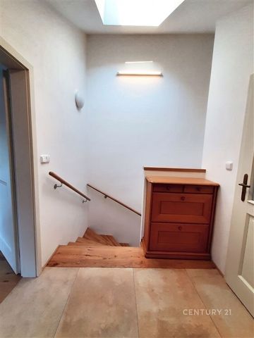 Pronájem bytu 2+1 83 m - Photo 3