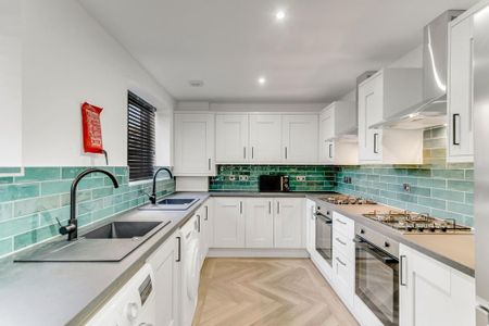 6 bedroom house to rent - Photo 4