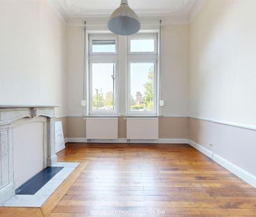 LIÈGE – GUILLEMINS-Appart. rez-de-ch. 1 chambre, jard. - Loyer: 750... - Photo 2