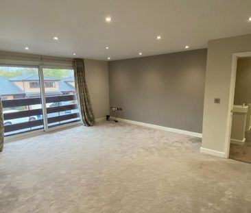 5 bedroom detached house to rent - Photo 2