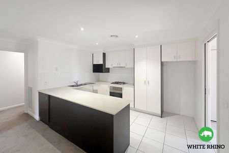 48B Kalgoorlie Crescent, Fisher ACT 2611 - Townhouse For Rent | Domain - Photo 4
