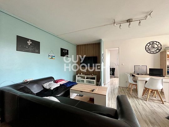 LOCATION d'un F2 meublé (48 m²) à SAVIGNY SUR ORGE - Photo 1