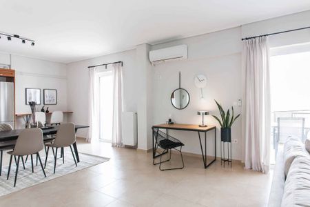 Superb & Comfy 2 BD Apartment in Marousi - Photo 5