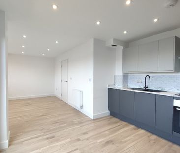 Windmill Lane, Hanwell - Photo 4