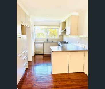 2/47 East Boundary Road, Bentleigh East, Vic 3165 - Photo 5