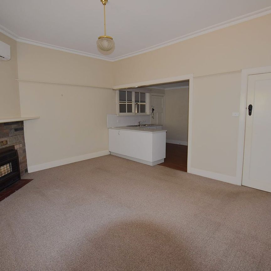 RENTERS WANTED... - Photo 1