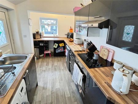 3 bedroom terraced house to rent - Photo 2