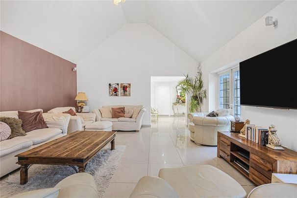 2 bedroom semi-detached house to rent - Photo 1