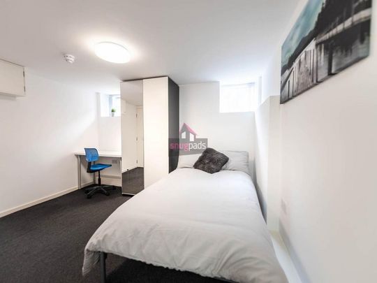 Studio to rent - Photo 1