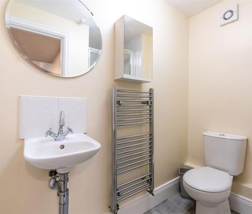 6 bed terraced house to rent in Roxburgh Place, Newcastle Upon Tyne... - Photo 1