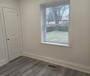 For Lease - 64 Rockport Crescent, Richmond Hill, Ontario - Photo 4