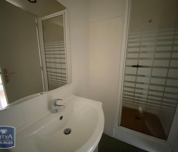 Location Appartement 2 pièces 41m² AGEN 47000 - Photo 5