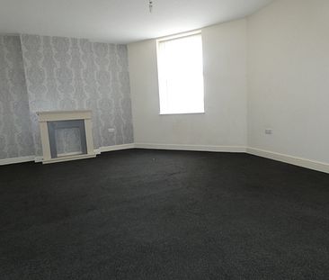 Tyldesley Road flat D - Photo 5