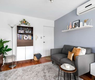 An Exceptional Opportunity - Affordable, Stylish & Spacious Ground-... - Photo 4