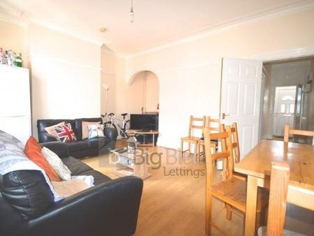 5 bedroom terraced house to rent - Photo 2