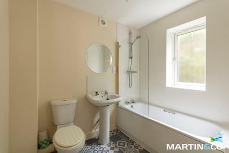 1 bedroom ground floor maisonette to rent - Photo 5