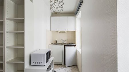 Studio meublé à louer dans l'hyper centre de Metz - Photo 4