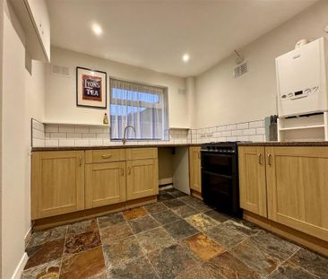 1 bedroom detached house to rent - Photo 3