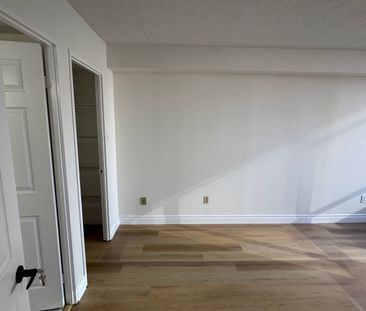 For Lease - 285 Enfield Place Unit# 511, Mississauga, Ontario - Photo 1