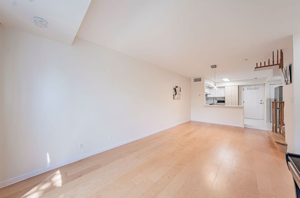 For Lease - 28 sommerset Way Unit# 1227, Toronto, Ontario - Photo 1