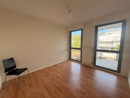 Location Appartement 4 pièces 85m² HUNINGUE 68330 - Photo 3