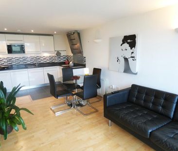 2 bedroom apartment to rent - Photo 3