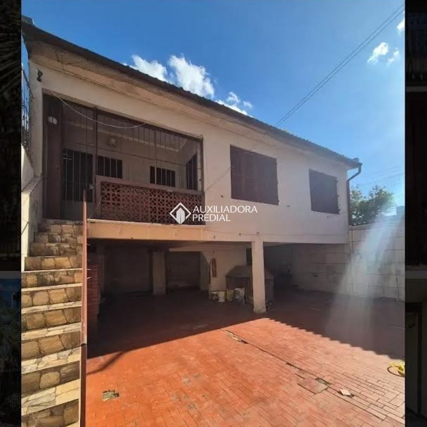 Apartamento com 5 quartos e 210m² para alugar em Partenon, Porto Alegre. - Photo 1