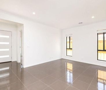Werribee - Photo 1