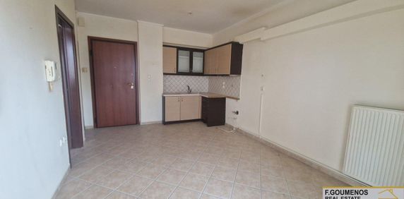 Διαμέρισμα για ενοικίαση - Νίκαια, - Photo 2