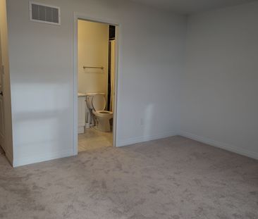 For Lease - 7 Carneros Way, Markham, Ontario - Photo 1