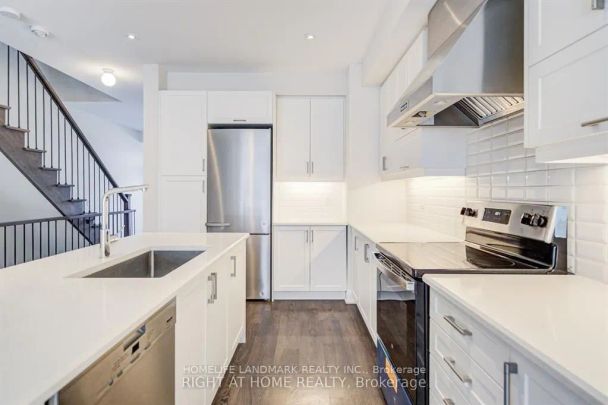 33 John Stocks Way #Unit 3C - Photo 1