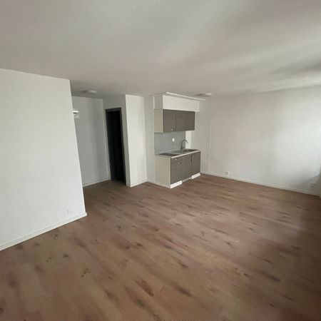 Studio for rent close to the city center - Photo 4