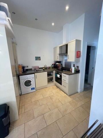 91 Eglantine Avenue, Belfast, BT9 6EX - Photo 5