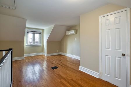 For Lease - 218 Broadview Avenue Unit# Upper, Toronto, Ontario - Photo 4