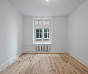 Charmante 4 -ZWG frisch saniert & bezugsbereit - Foto 1