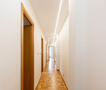 Excellent 4 Bedroom penthouse with 8m² terrace for rent in El Pla d... - Photo 6