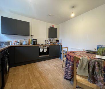 Kimberley Terrace, Llanishen - Photo 5