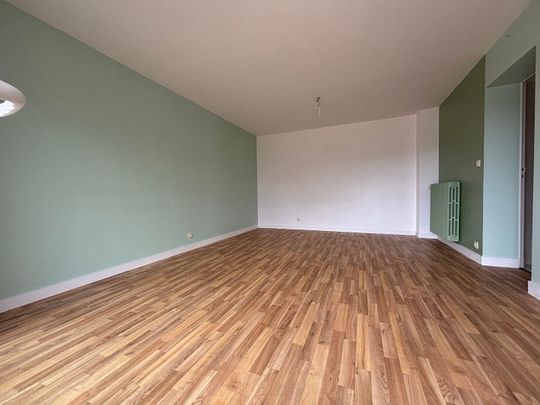 Location Appartement 3 pièces 70m² - Photo 1