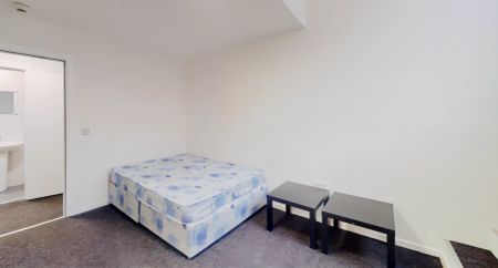 One Bedroom Apartments - Photo 2