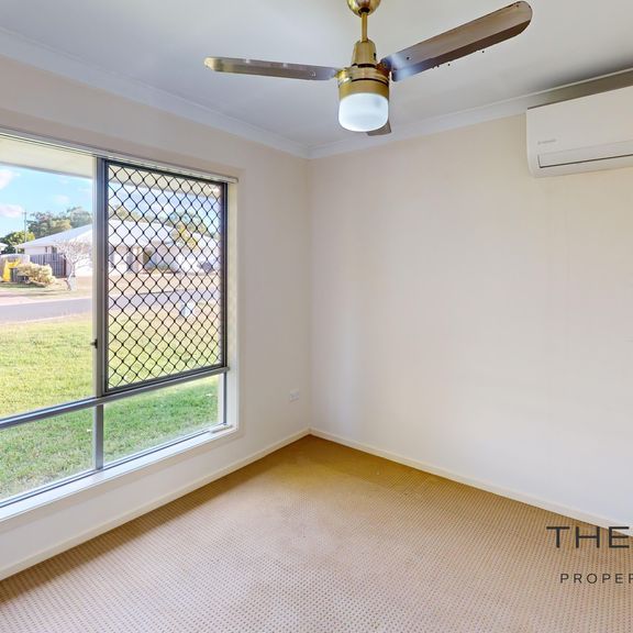 Spacious Family Home in a Quiet, Convenient Location - Photo 1