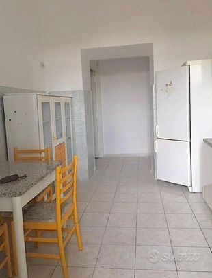 ARICCIA TRILOCALE ARREDATO Con TERRAZZO PRIVATO - Photo 1