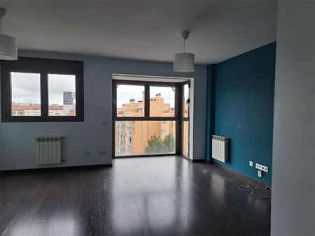 Piso de alquiler en Calle de Isabel Clara Eugenia, 4, Sanchinarro - Photo 3