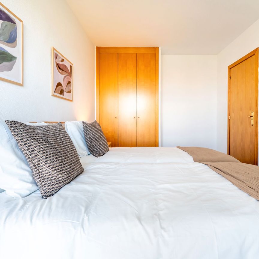 Apartamento de alquiler en Calle de las Cuevas de Altamira, 1, PAU de Carabanchel - Photo 1