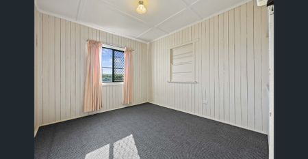 Charming 1950s Home with Character & Convenience - Photo 4