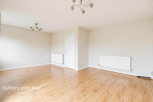 3 bedroom link detached house to rent - Photo 1