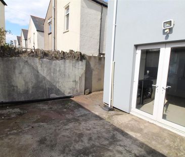 6 bedroom house to rent - Photo 4